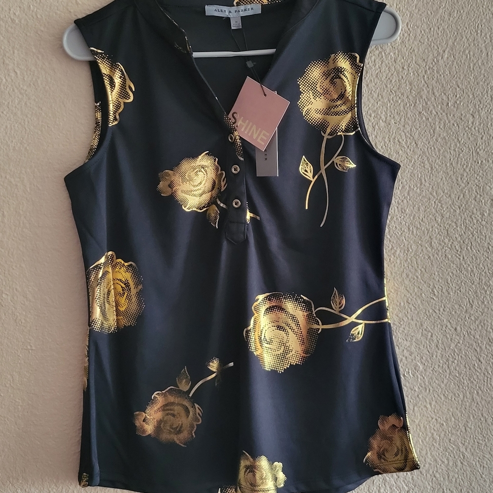 Alex&Parker- Blk & Gold Top
